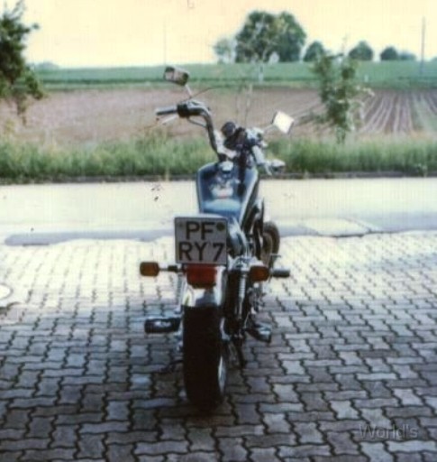 SM 09.jpg - 1983 / 84